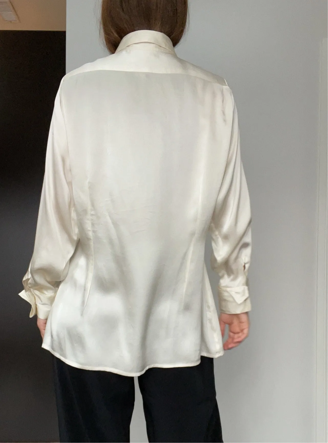 90s Luxurious Creamy 100% Silk Blouse - XS