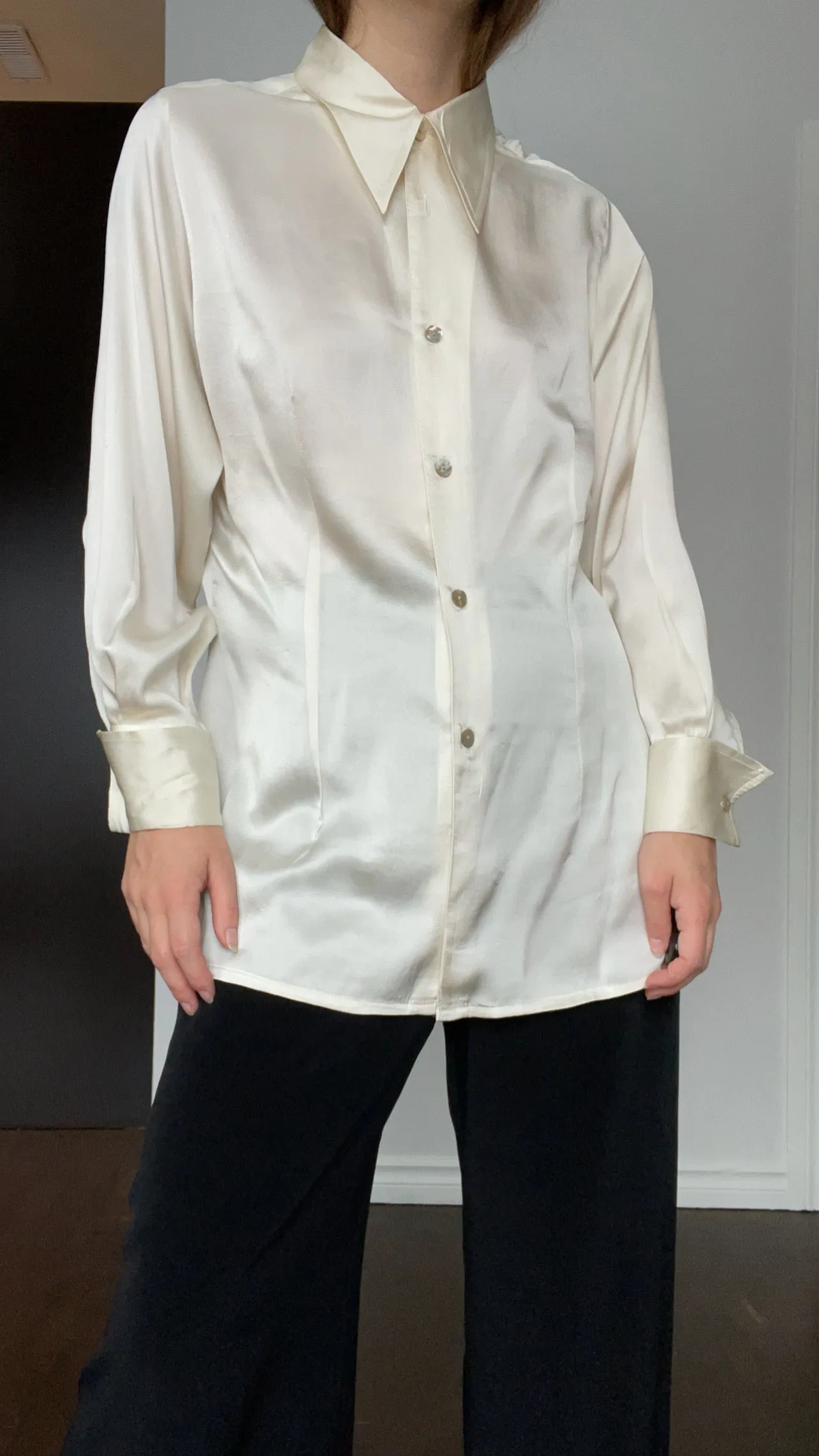 90s Luxurious Creamy 100% Silk Blouse - XS