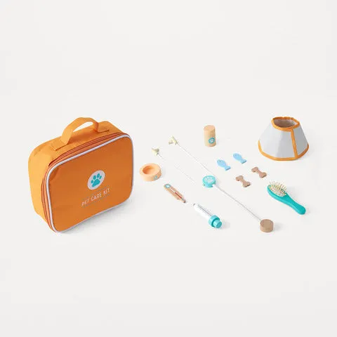 Anko Wooden Pet Vet Kit / Ages 3  years