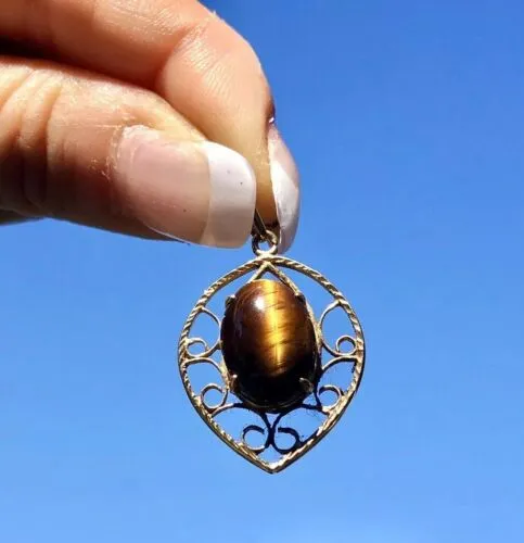 Antique 14K Yellow Gold Tiger's Eye Gemstone Ornate Pendant 3.45g