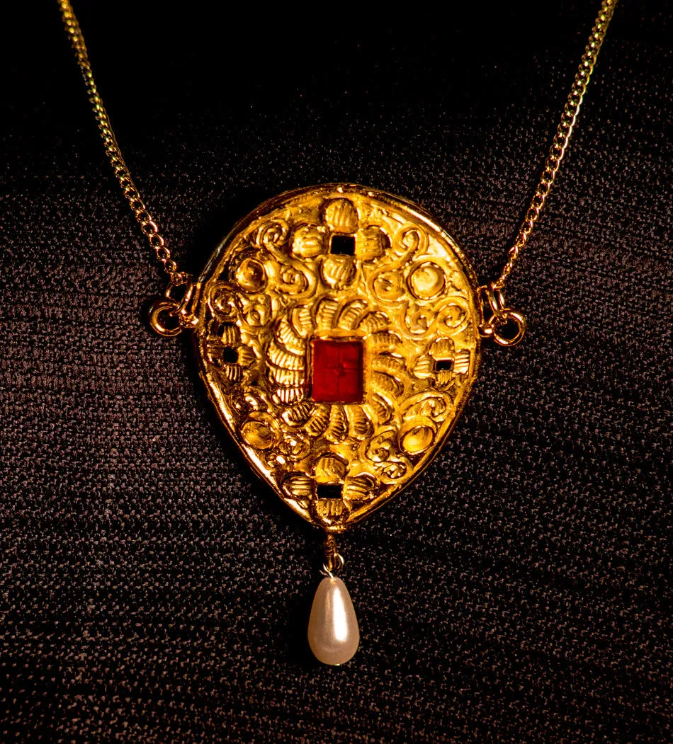 Beautiful 15th Century Pendant - Y-91