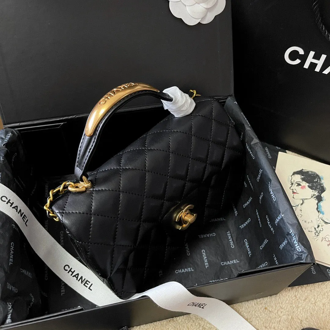 CC651 Mini Flap Bag with Top Handle /   4.7 × 7.8 × 2.3 in