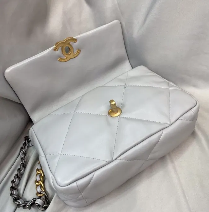 Chanel 19 Maxi Flap Bag White