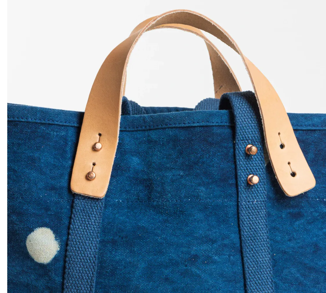 East west canvas tote | Inidgo moon pattern