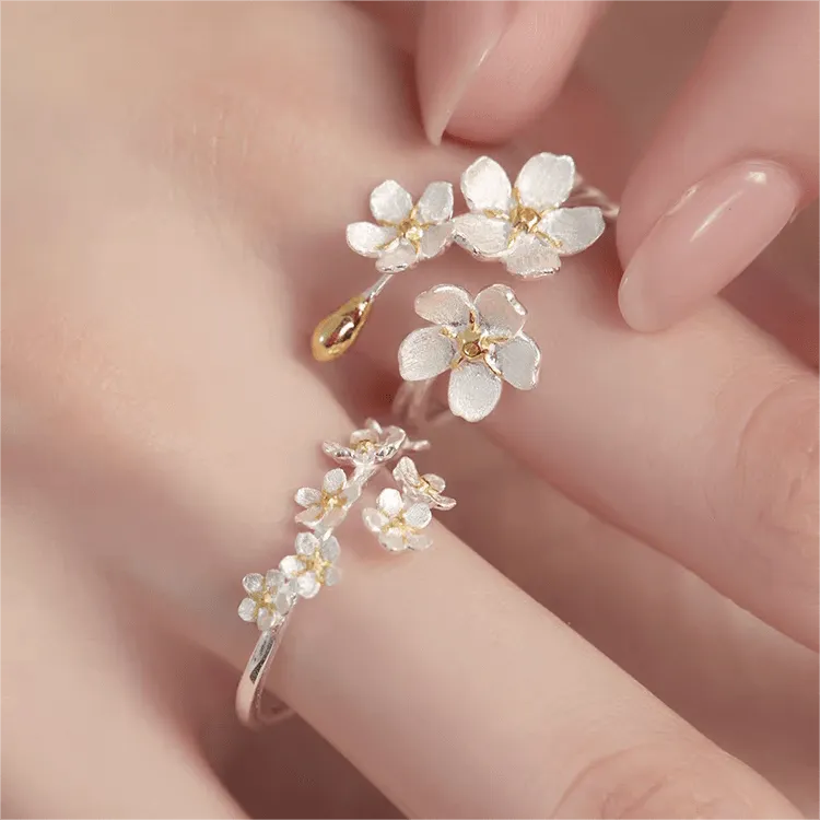 Elegant Floral Ring Set