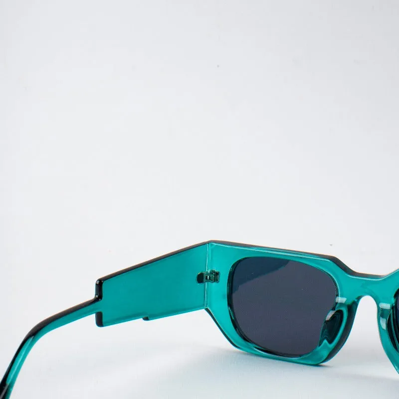 Elegant Perception Sunglass