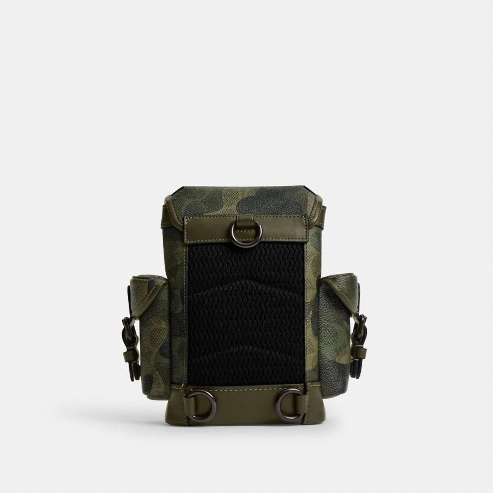 Hitch Backpack 13 In Signature Camo Print