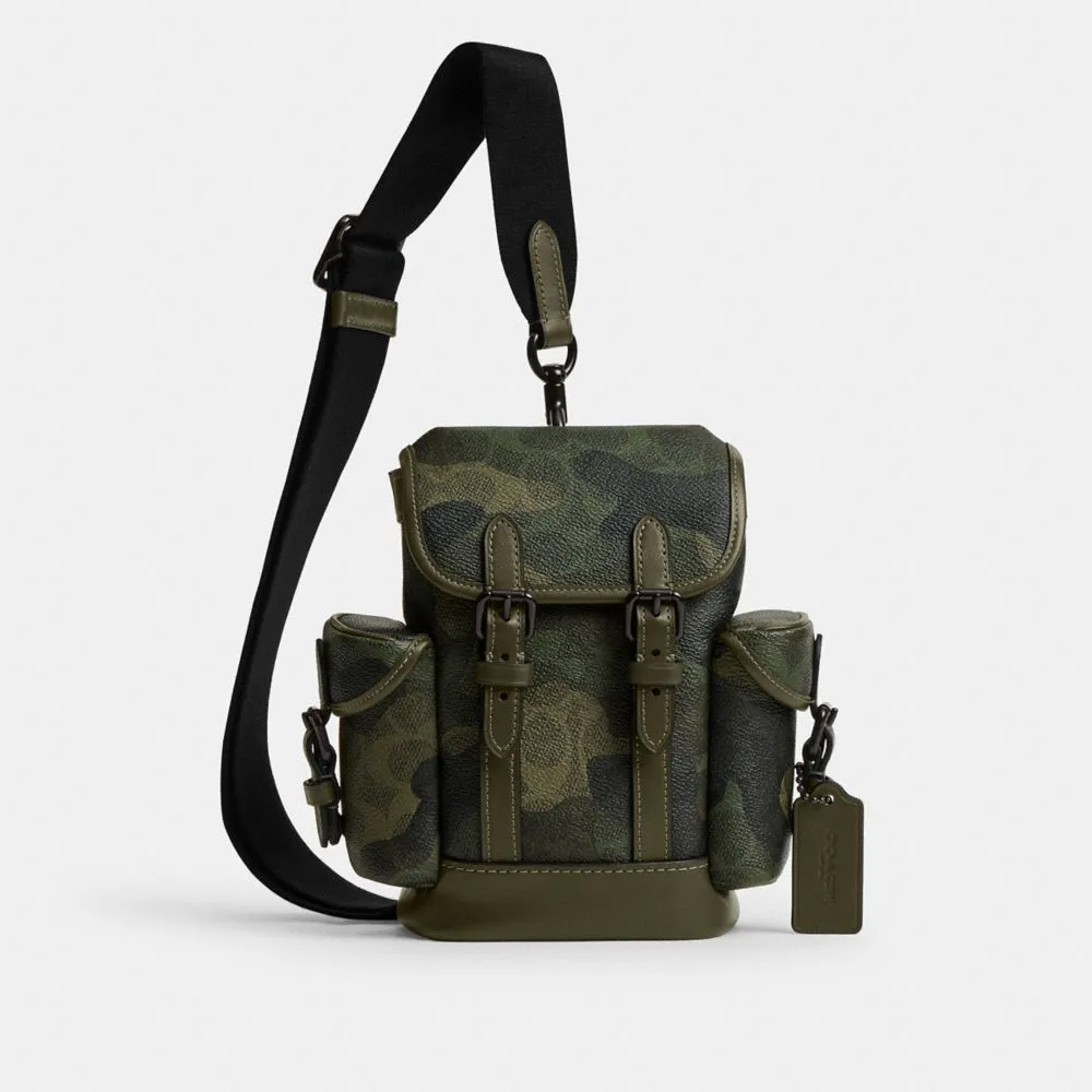 Hitch Backpack 13 In Signature Camo Print