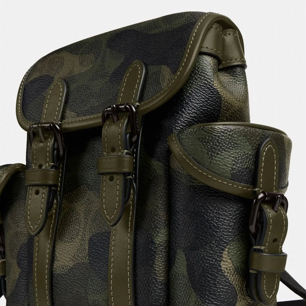 Hitch Backpack 13 In Signature Camo Print