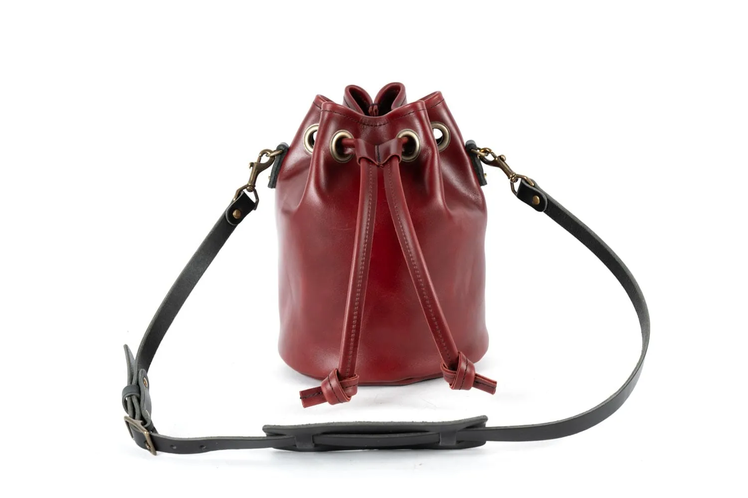 LEATHER BUCKET BAG - MEDIUM - OXBLOOD - IN STOCK