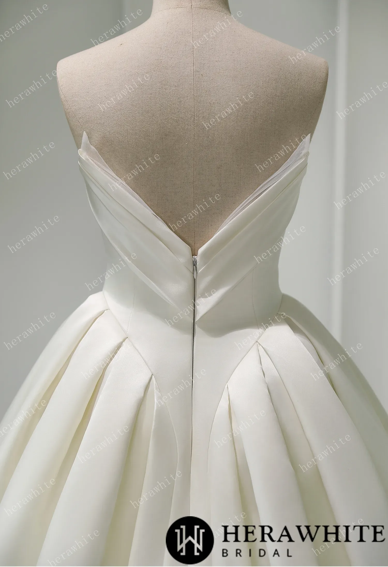 Luxurious Strapless Silk Ballgown Wedding Dress