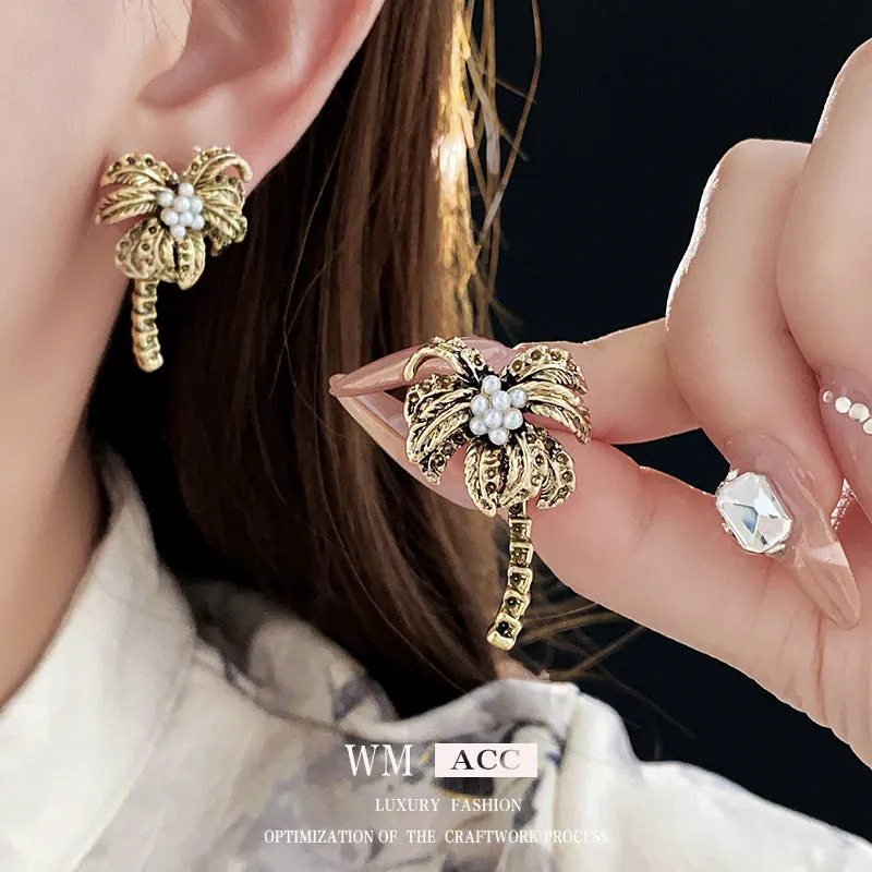 Luxurious Tree Geometric Alloy Electroplating Earrings