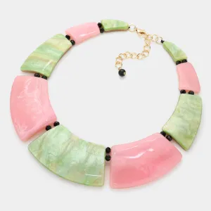 Marble Print Resin Curved Bib Necklace Set