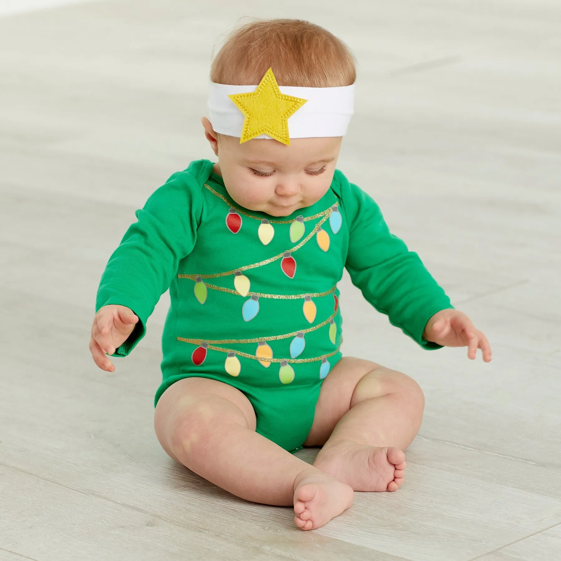 Mud Pie Christmas Tree Photography Crawler and Headband Set