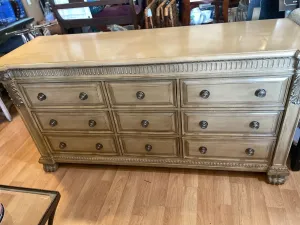 Ornate 9 Drawer Dresser