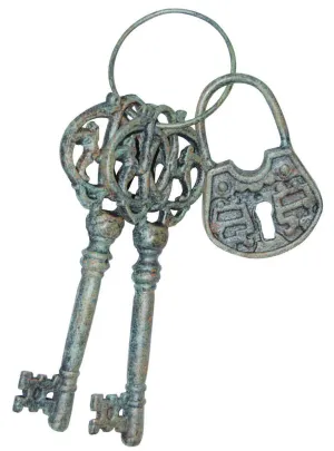 Set of 2 Deluxe Large Olden Day Keys and Padlock on Ring Halloween Accessory