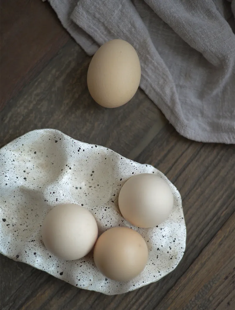 Speckled Organic Shaped Egg Tray